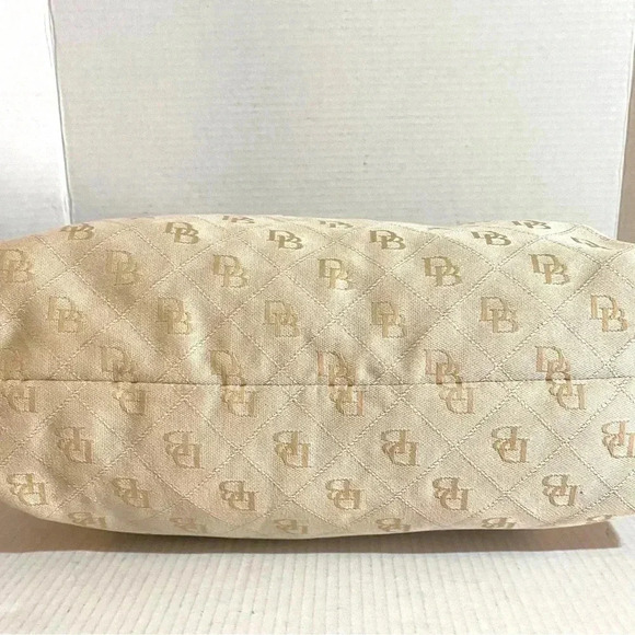 Dooney Bourke DB signature print canvas shoulder handbag - Picture 6 of 13